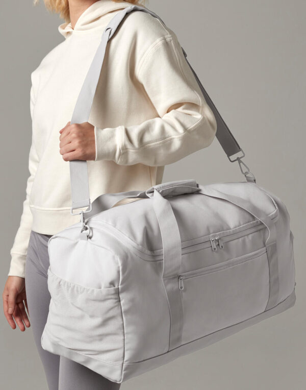 Large Training Holdall - Image 3