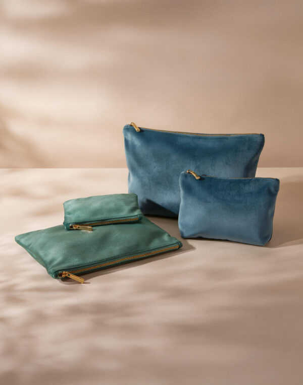 Velvet Accessory Bag - Image 3